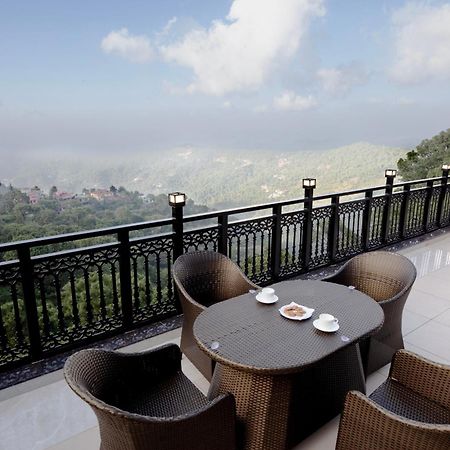 Luxe Resorts - Centrally Heated Air Conditioned Hotel In The Heart Of カソーリ エクステリア 写真